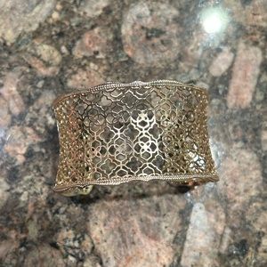 Kendra Scott gold bangle bracelet